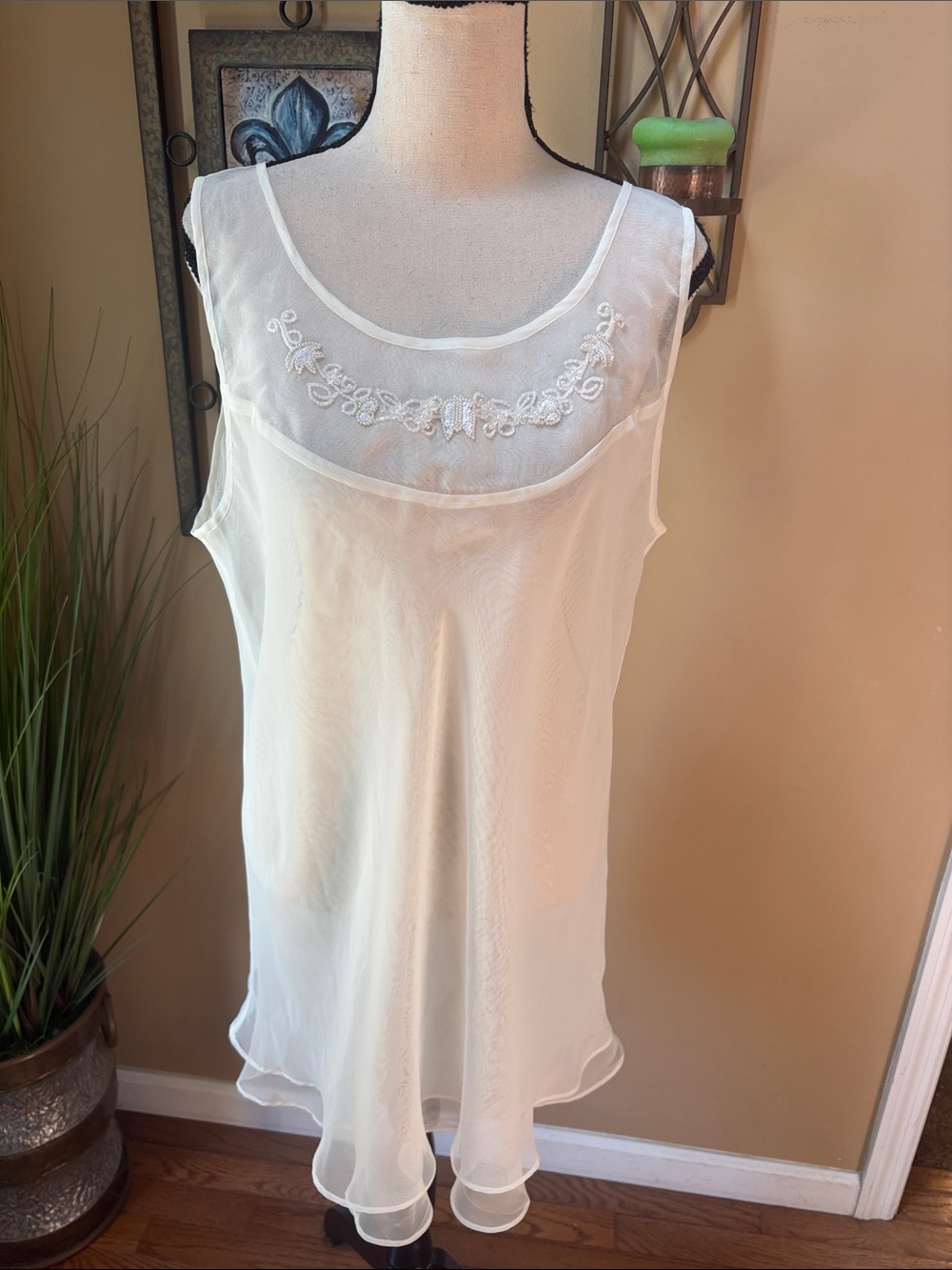 Vintage Victoria's Secret Ivory Nightgown